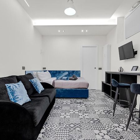 Pab60 -Crescenzago-Luxury Blue House Apartman Milánó Kültér fotó